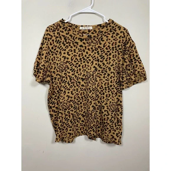 Free People We The Free Clarity T-Shirt in Cheetah Size Small - Picture 2 of 7